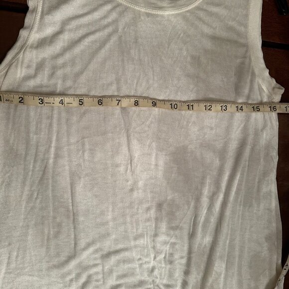 Dipped Hem Sheer White Tee - Picture 3 of 4